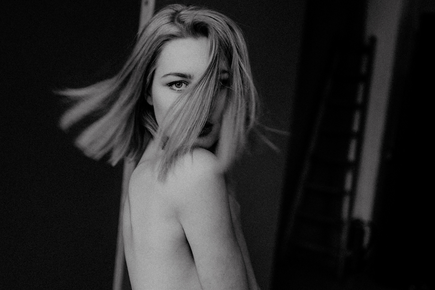 akt berlin Fashion  lingerie Mode natural nude photographer portrait sensual