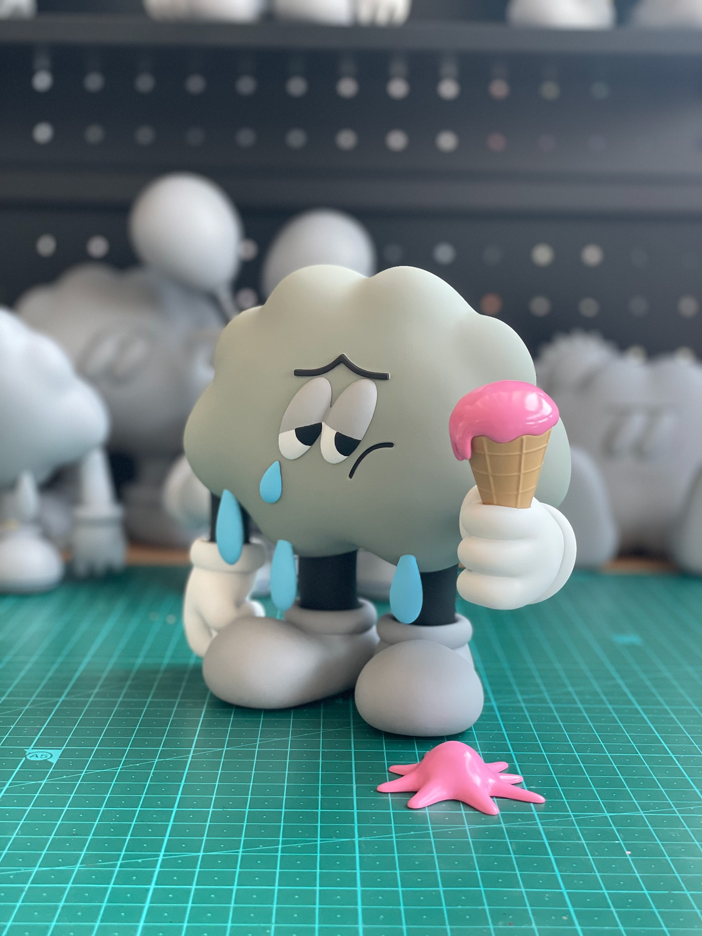 art toy arttoy designertoy resintoy Collection 3dmodeling rendering clouds emotion Character ice cream artworks