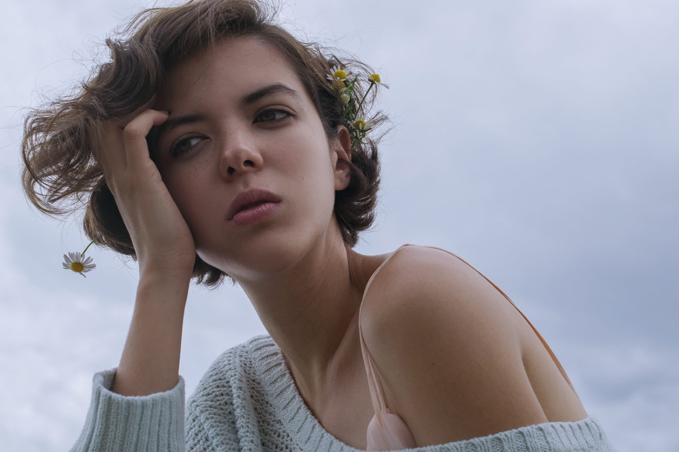 photoshoot model SKY Outdoor natural dress skin portrait beauty girl