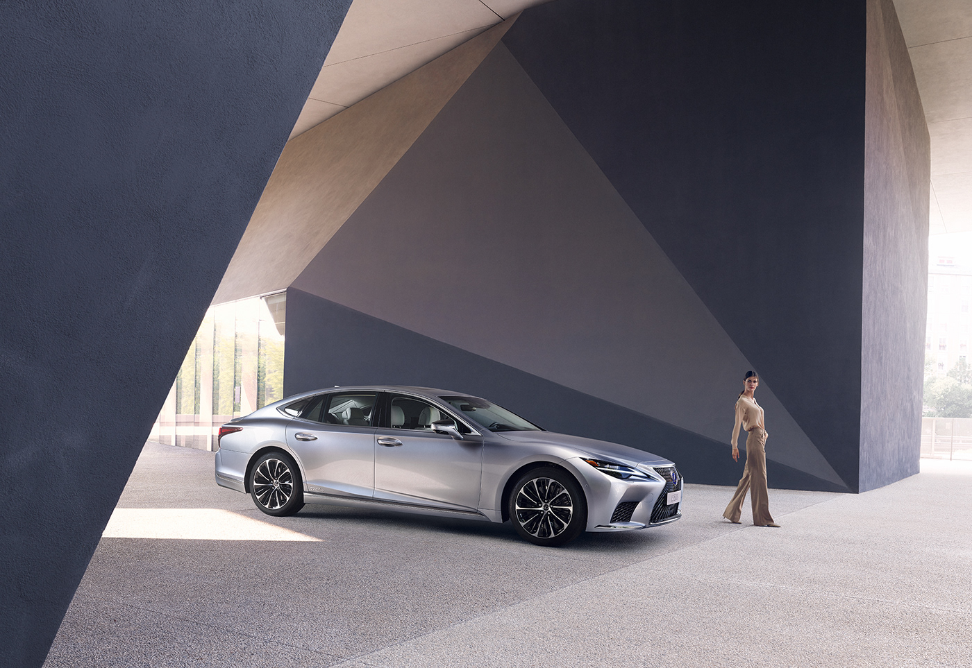 architecture car photography elegance Lexus lifestyle postproduction retouching  soft light