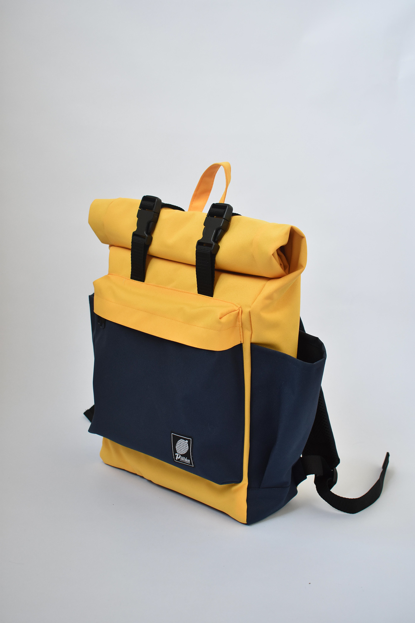 accesorios backpack design diseño mochilas Pillán rolltop