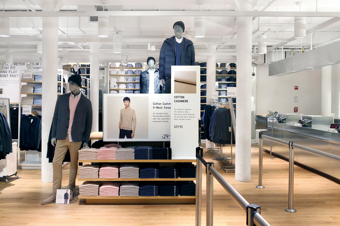 UNIQLO, Global In-Store Communication Renewal on Behance