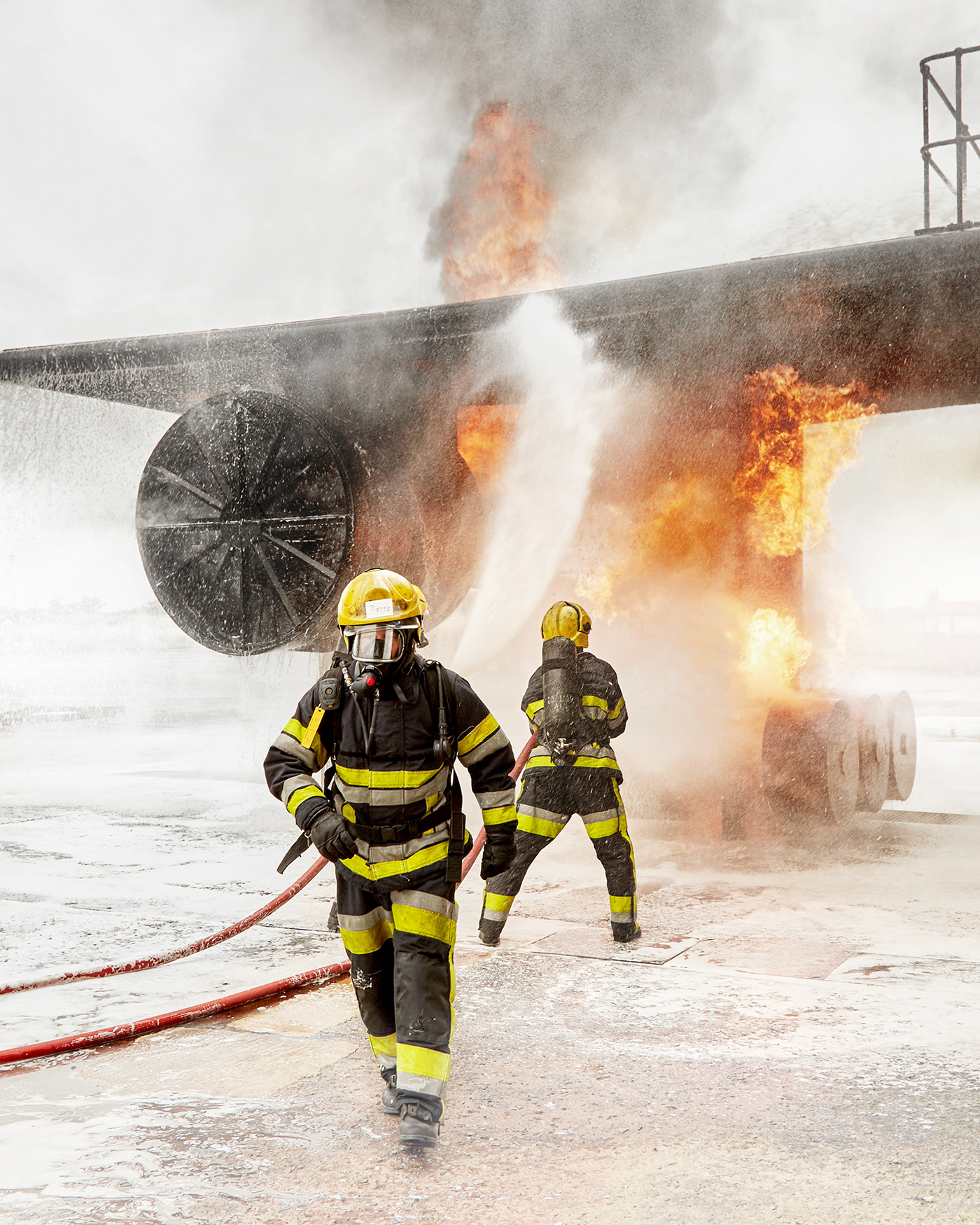 fire airport Aeroplane training flame heat water Foam industry Hero