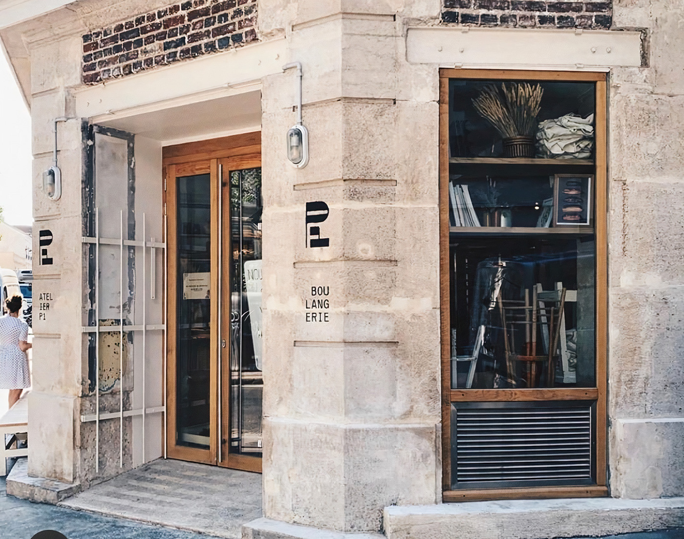 bakery bread coffee shop boutique Retail Food  Paris