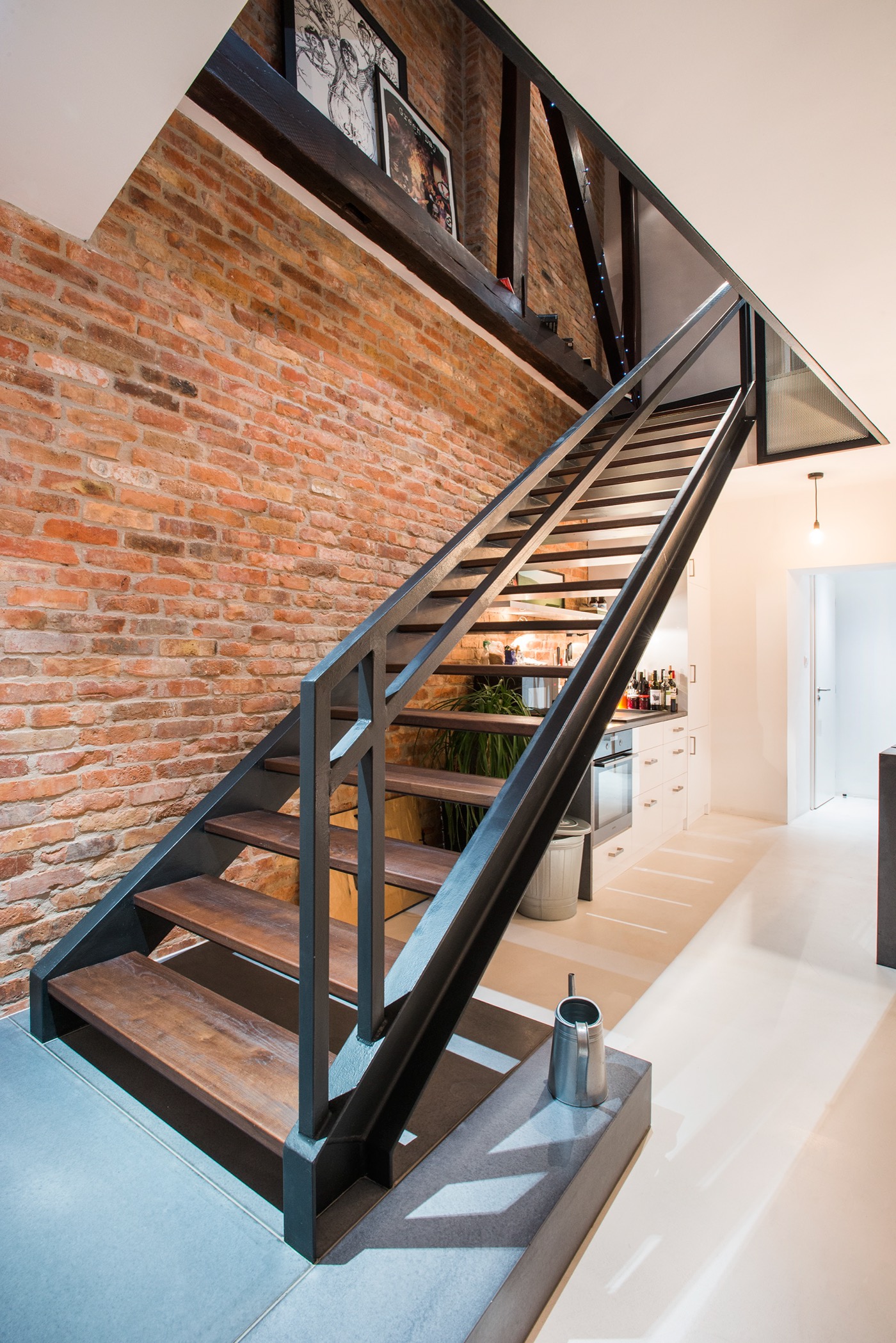multilevel threestories 3story brickwall concrete metalstairs Wooden Wall gasparbonta bpcity placematters