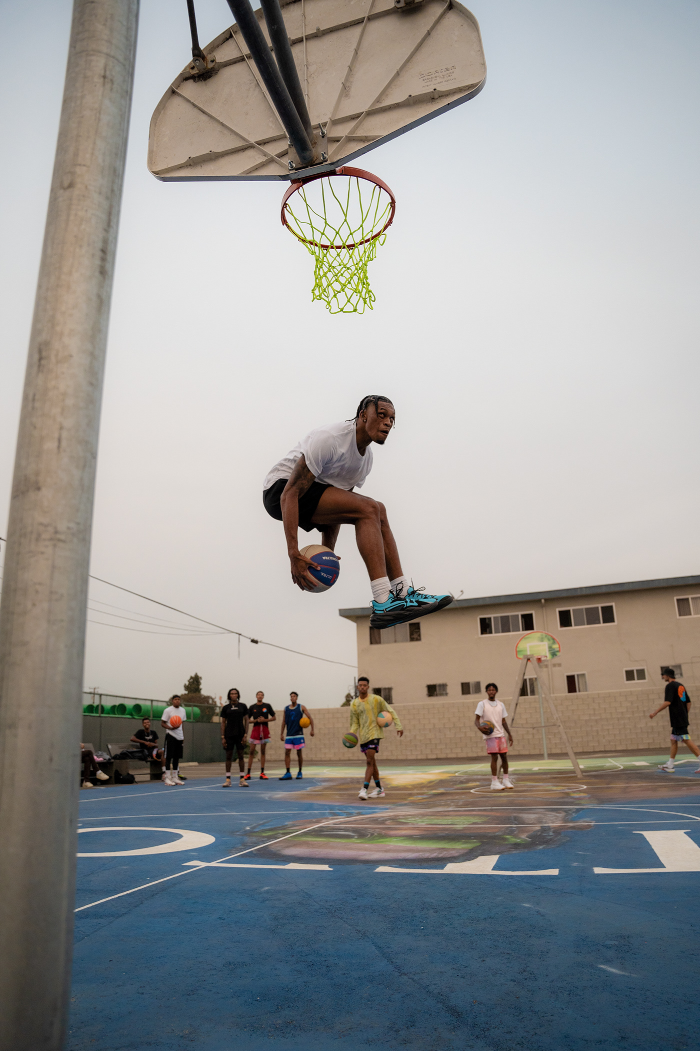 basketball dunking Fashion  Venice