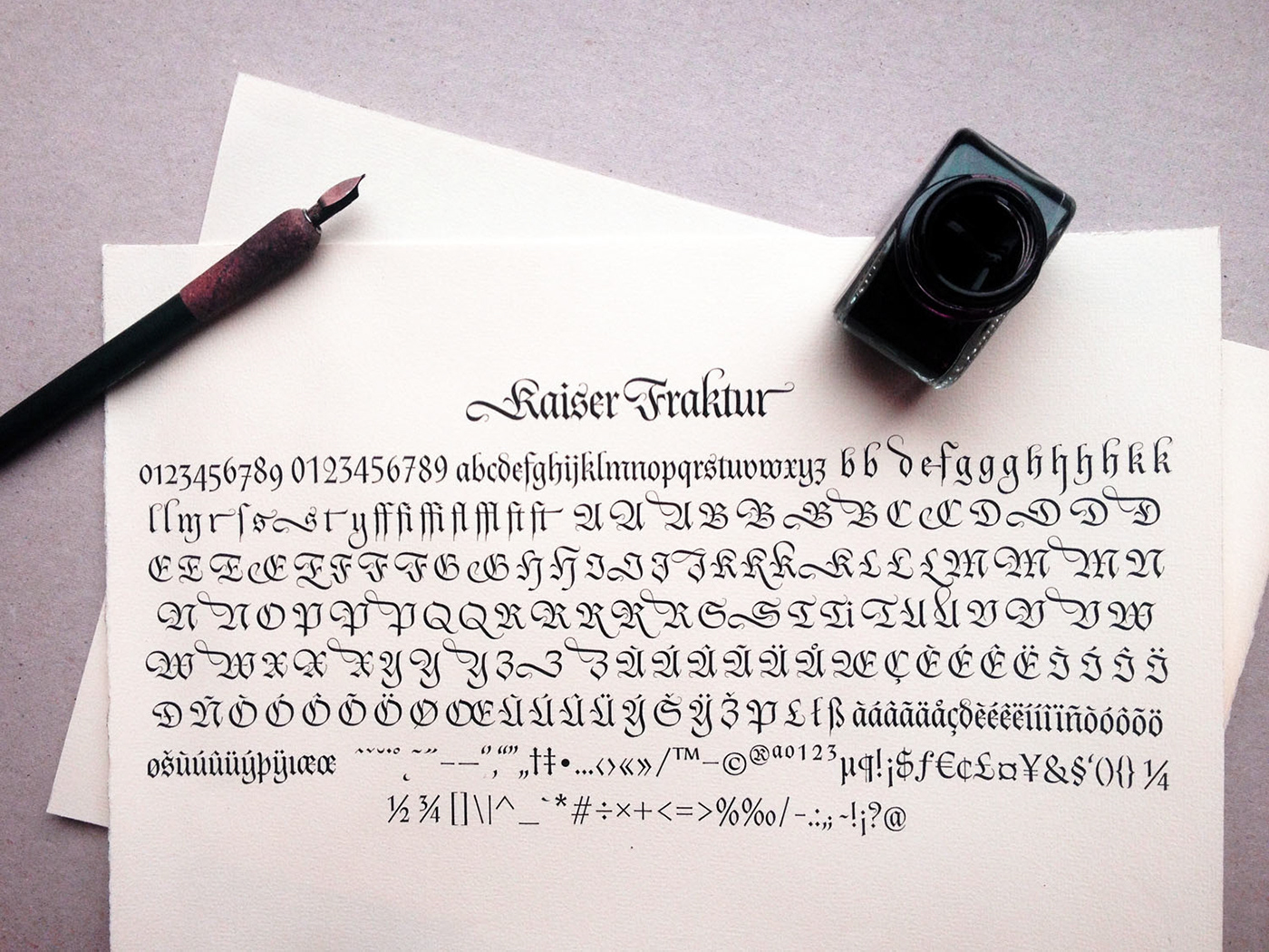 typedesign fontdesign typography   calligraphic Fraktur Blackletter ornamental Rennaissance swashletters font