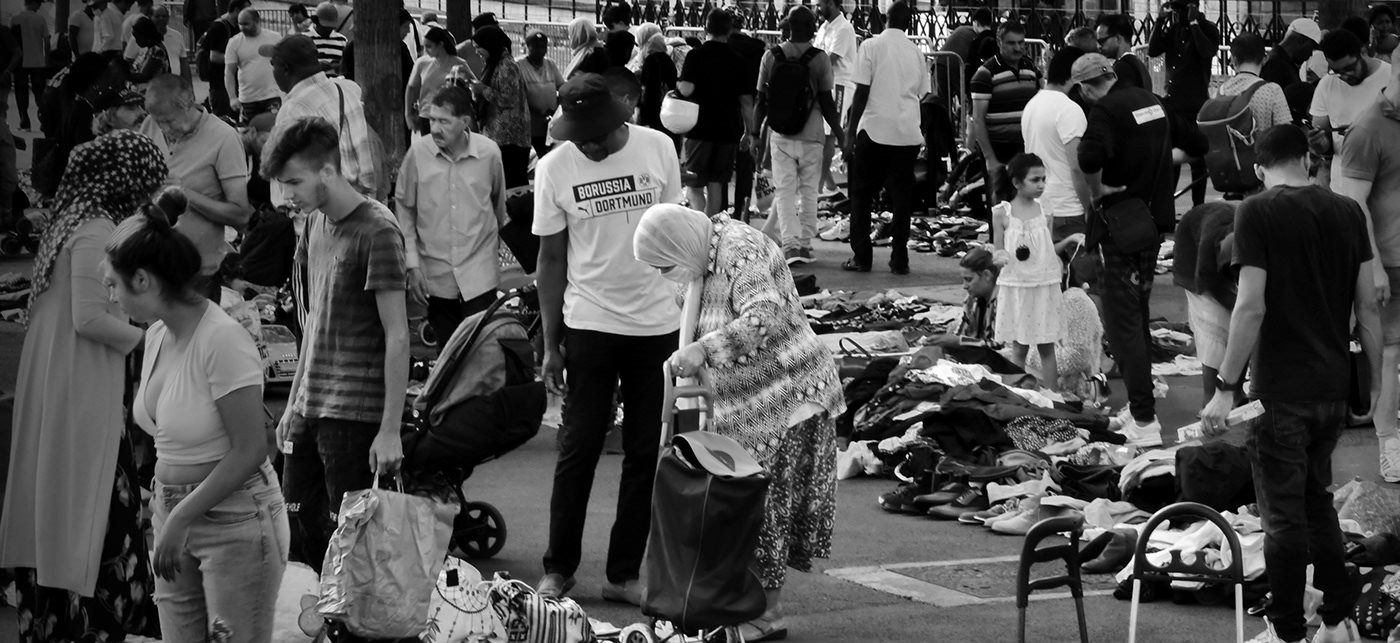 black and white city leben life monochrome people stadt Street Travel Urban