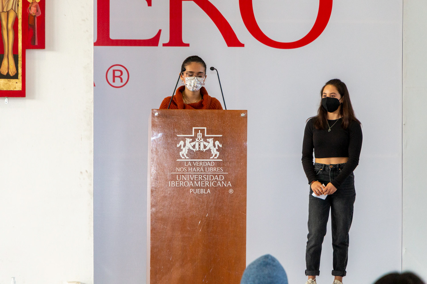 Adolescentes bachillerato comunidad cursos Ibero Puebla inaguración misa preparatoria