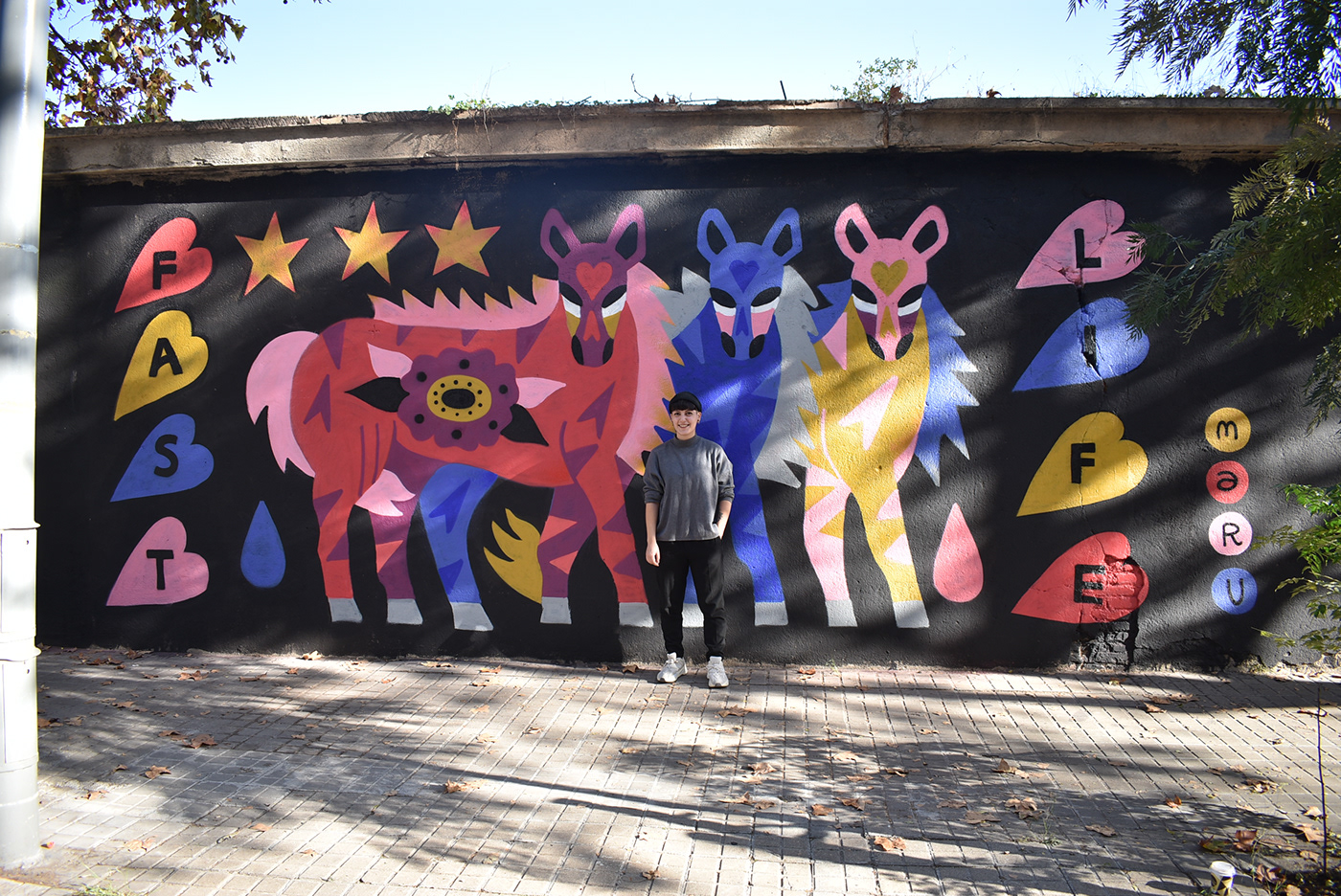 barcelona design Graffiti horses ILLUSTRATION  maruhrz montanacolors Muralism streetart tattoo