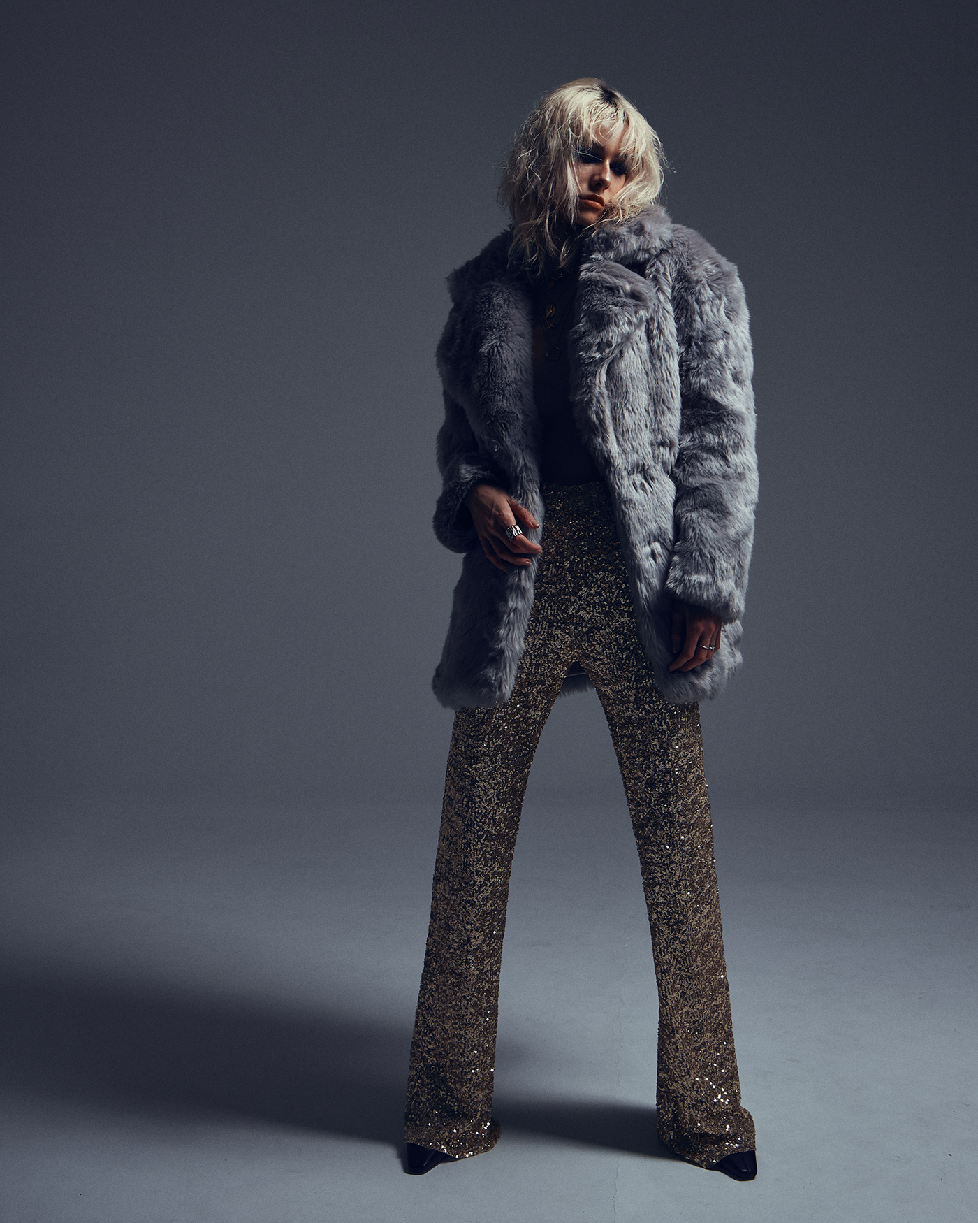 fur coat model model test portrait Studuio wig editorial Fashion 