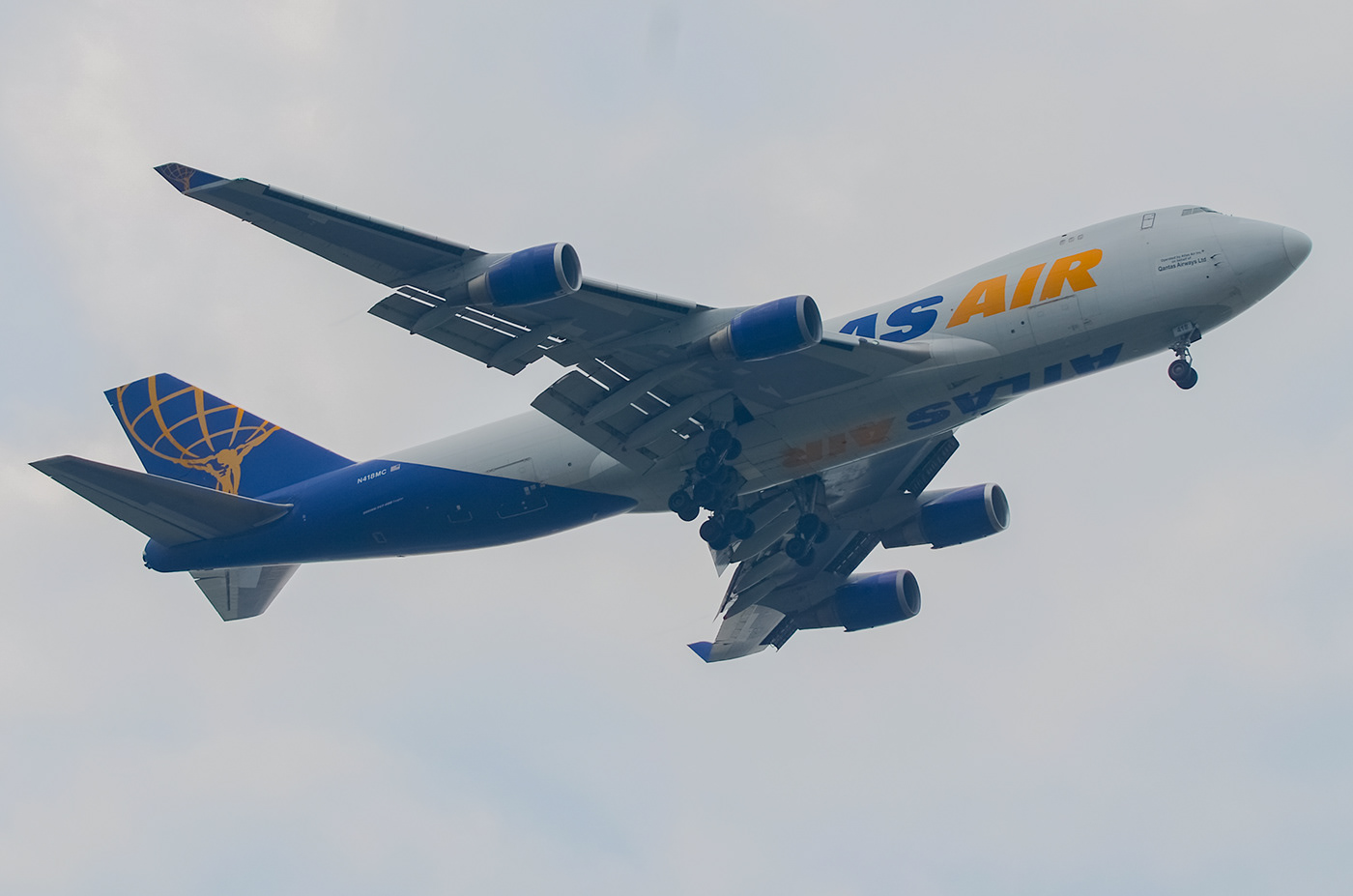 Boeing 747 landing Atlas Air cargo aircraft
