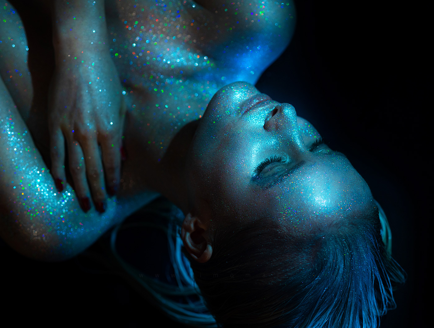 Adobe Portfolio alien cinemagraph colors Glitter inspired movie Nikon shoot studio undertheskin video