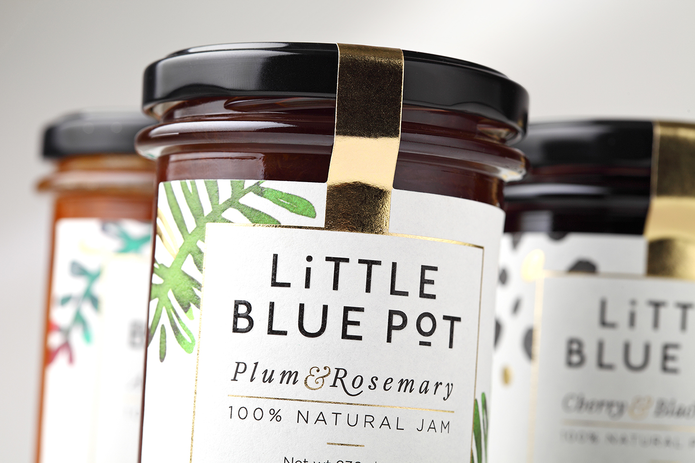 little blue pot jam Serbia exclusive Coba studio Thyme rosemary black pepper Preserve natural water color