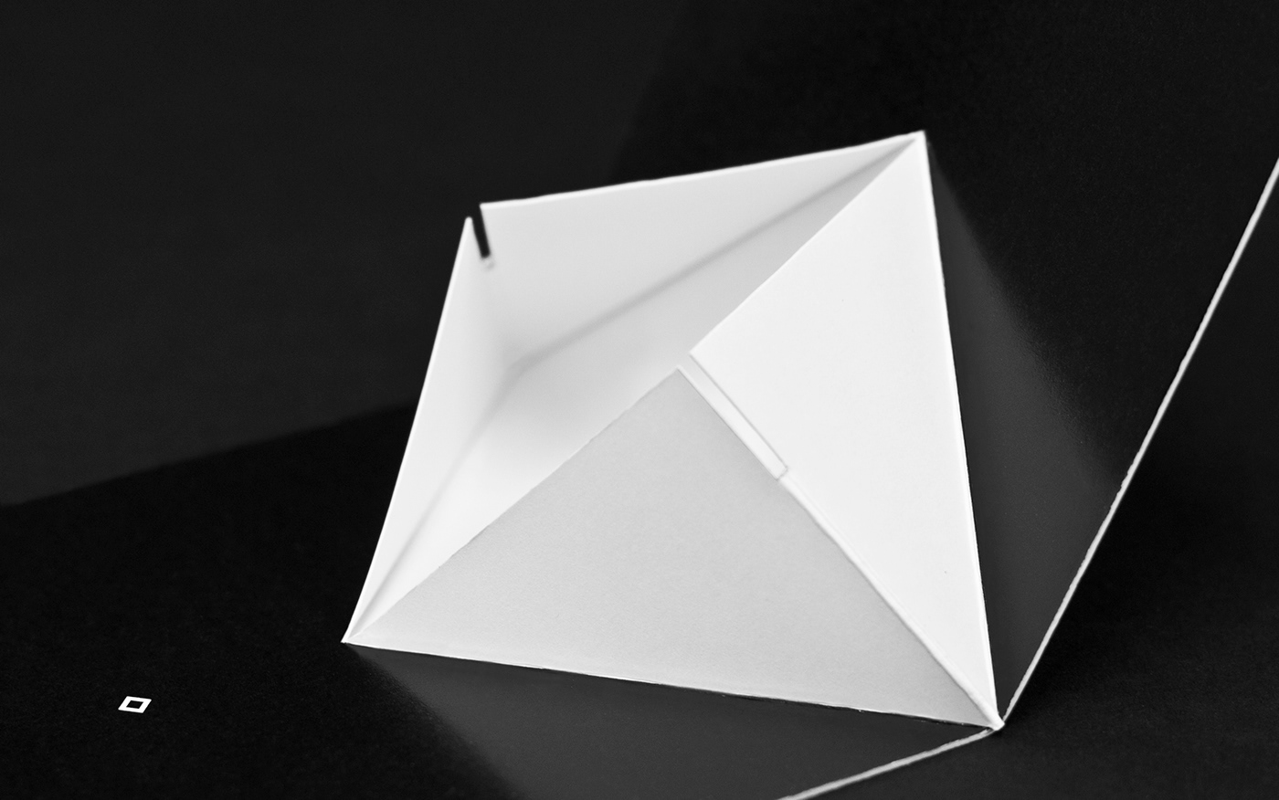 pop up  cd  Packaging Album  Music  geometric black & white