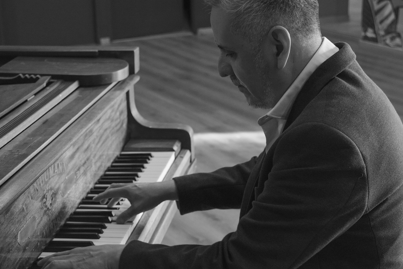 person portrait Photography  Piano music jazz music retrato Fotografia argentina man
