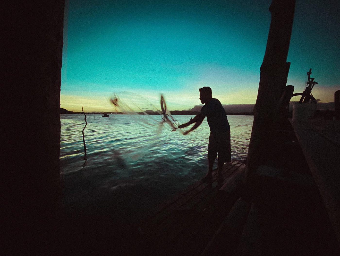 espírito santo fishing Ilha das Caieiras iphone11promax lightroompresets Photography  seascape Vitoria