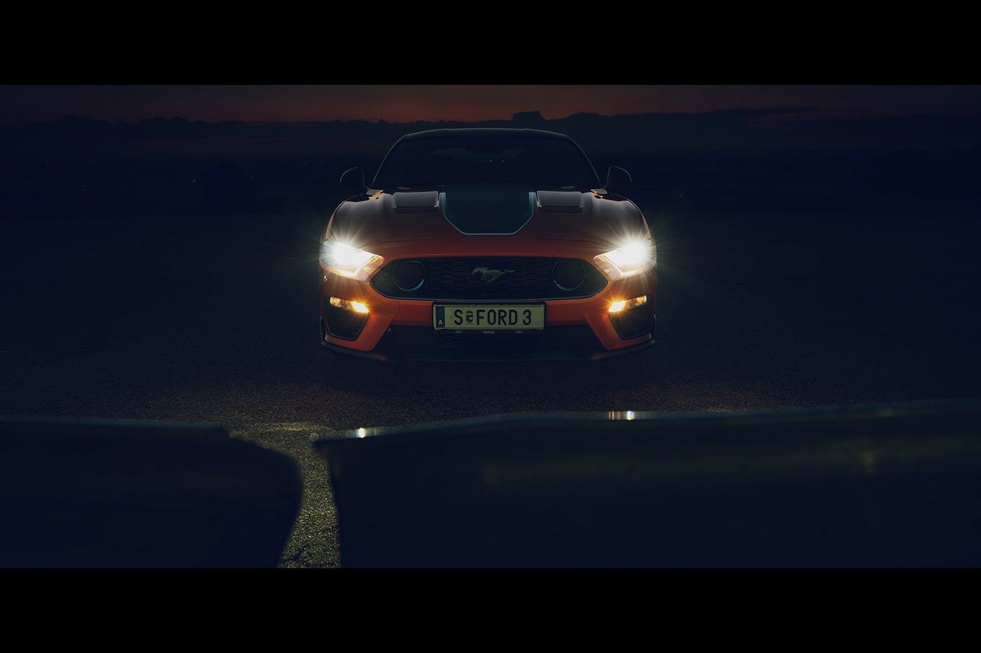 Ford Mustang Sportscar Photography  automotive   car Advertising  Socialmedia retouching  v8