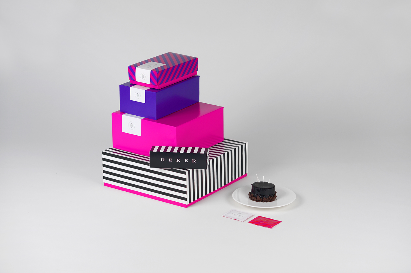 package pink identity logodesign poland rebranding patissier cake sweet stripes