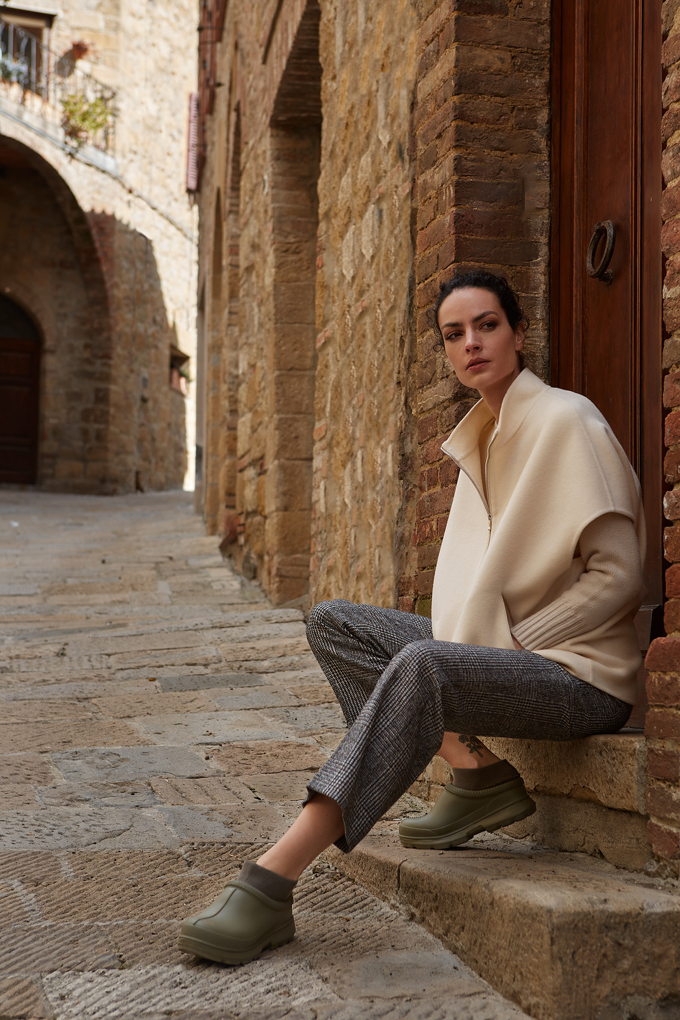 Photography  editorial photoshoot photoshop Tuscany italia Travel Commercial Photography Fashion  Cashmere