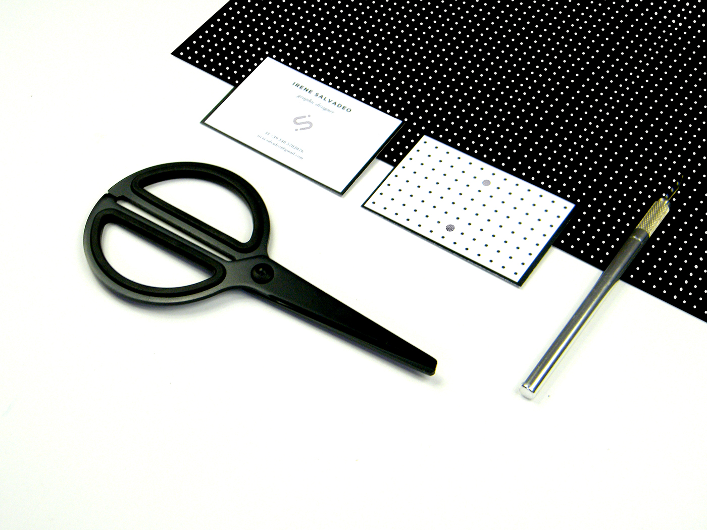 personalbraning portfolio design graphicdesign editorial handmade businesscard curriculum curriculumvitae paper color