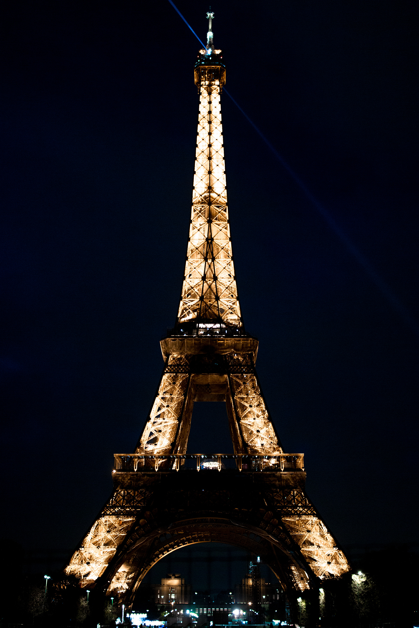 eiffel tower france French louvre louvree Paris