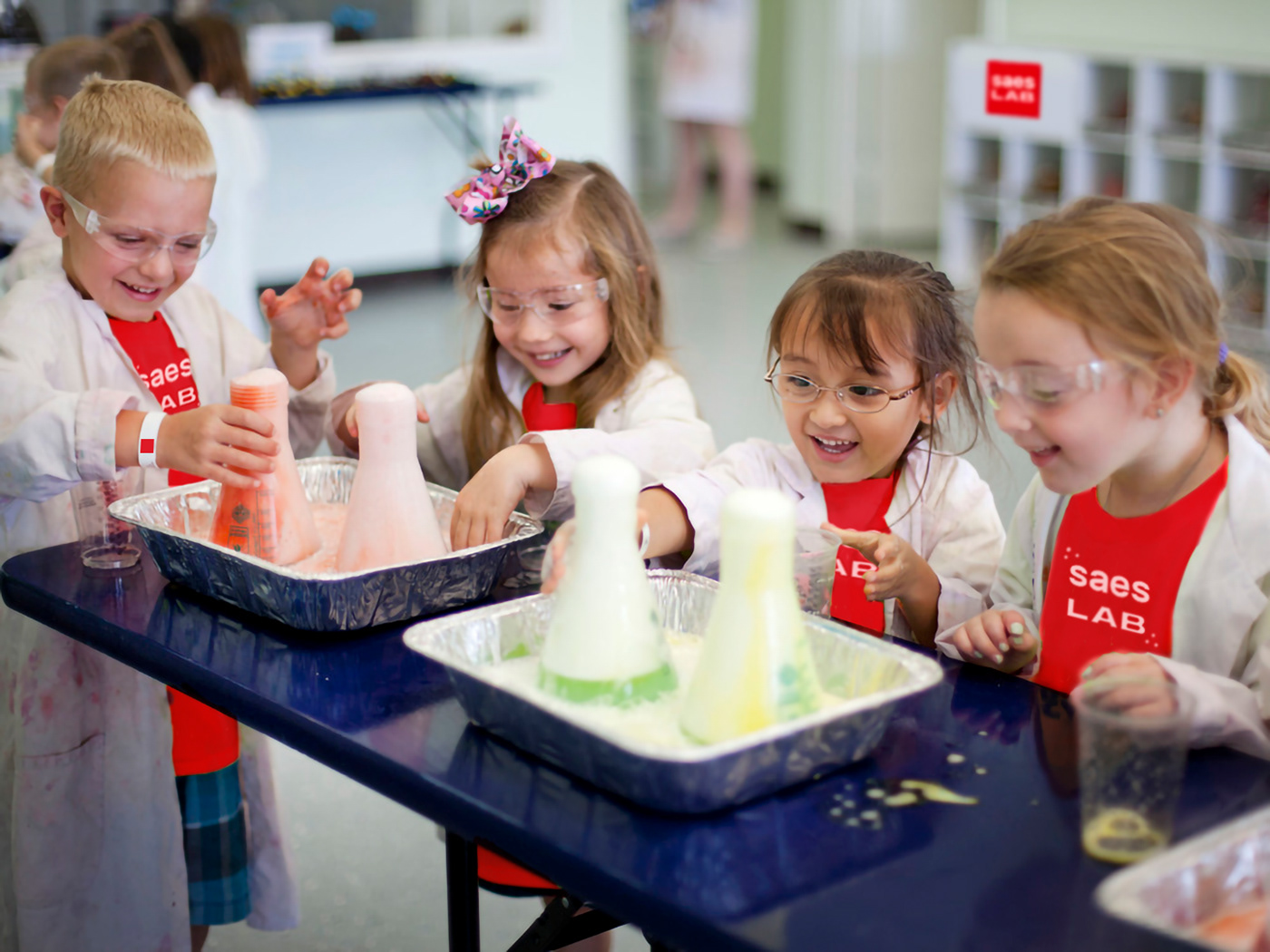 Science lab for kids, with the aim to thrill them with this discipline.
