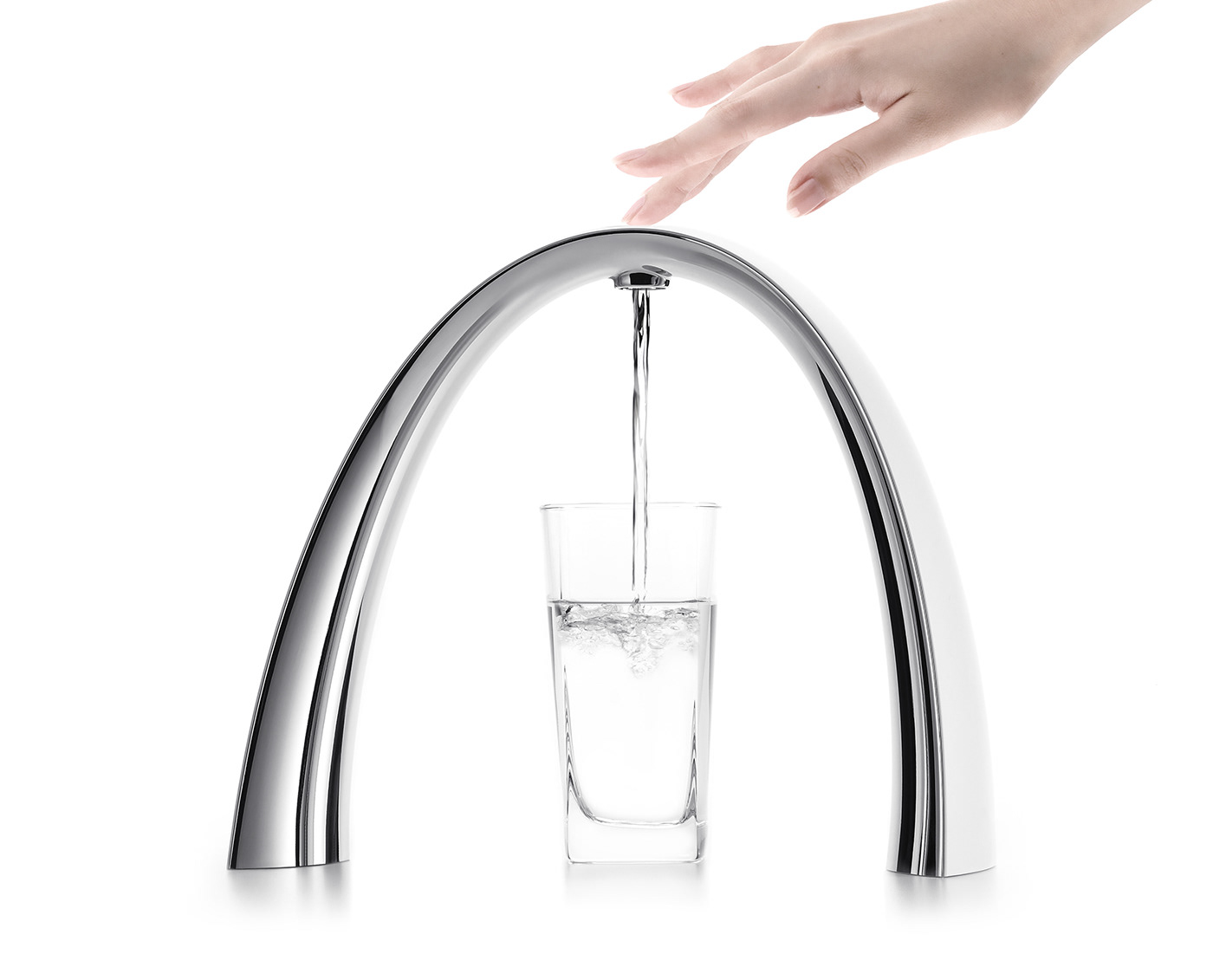 ARC, the electric faucet designed by designer Kim Seungwoo of Industrial design studio VLND.