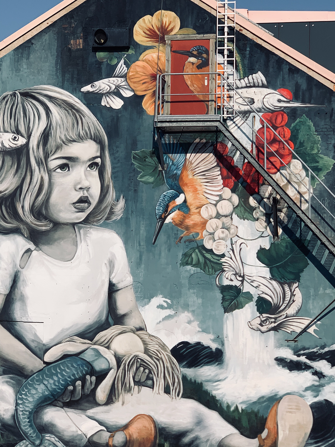 Lula Goce Mural muralartist Street Art  streetart streetartist urban art Urbanart
