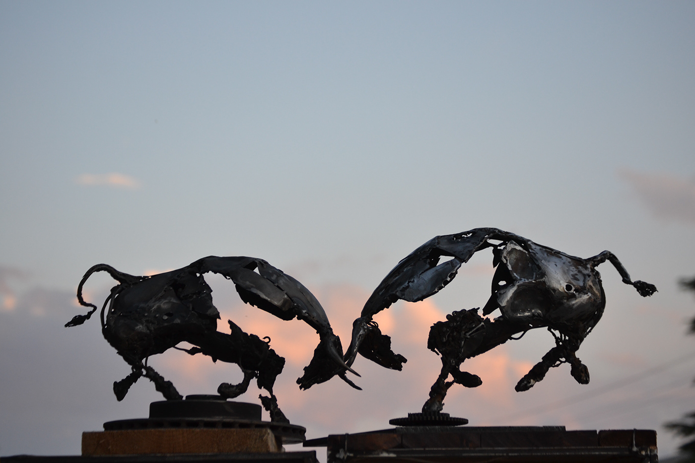 metalsculpture sculptureart arte art ScrapArt bull heykel sculp metalwork metal