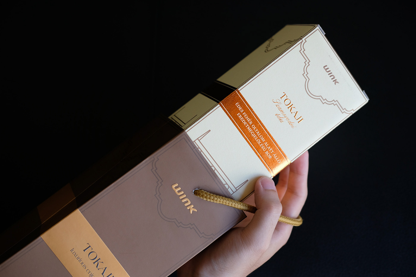 ILLUSTRATION  package design  Packaging premium wine wine wine design Wine Packaging box gift gift box
