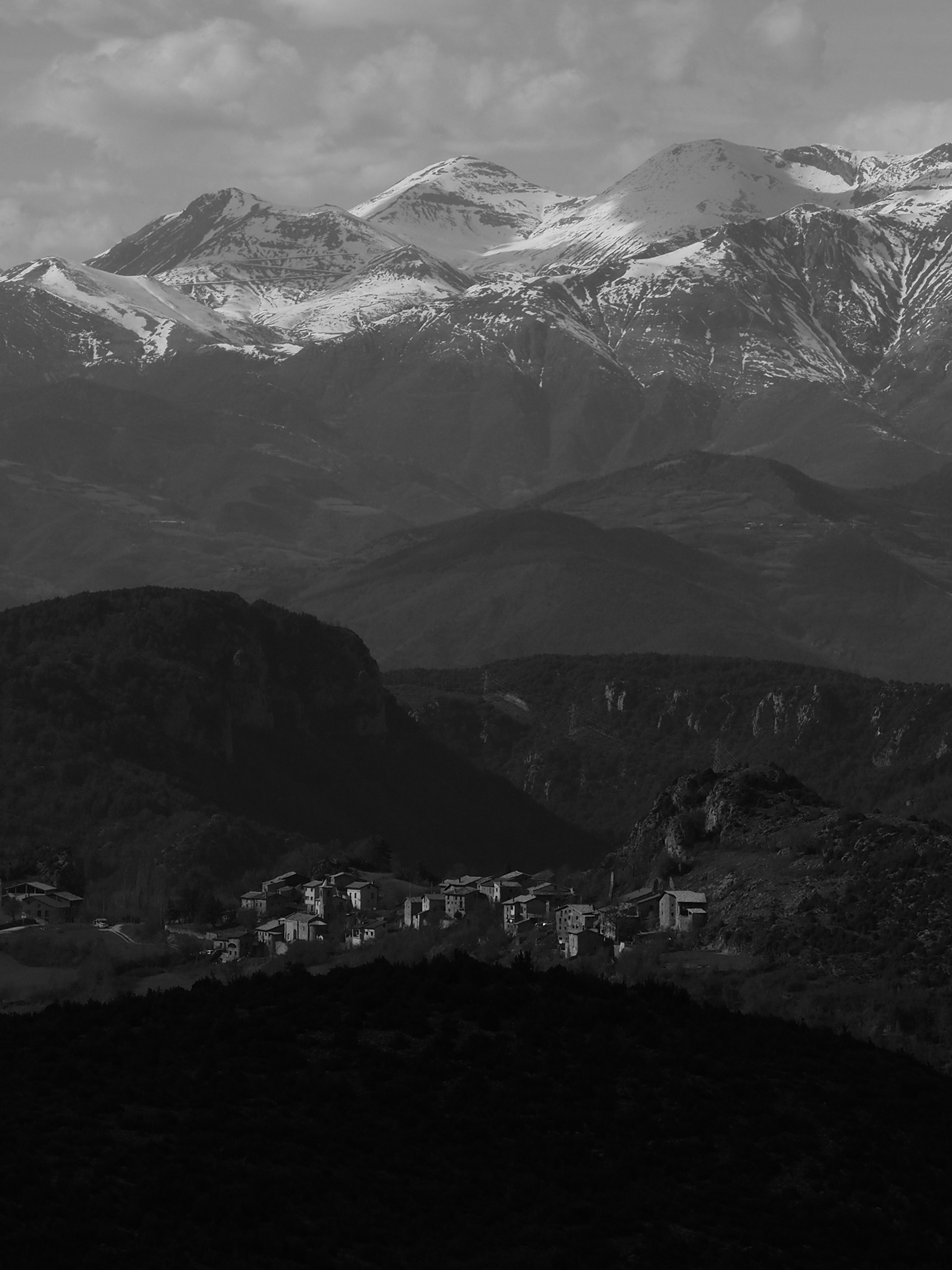 Small Towns mountains monochrome black and white photografy Landscape catalunya pallars Pobles vilages