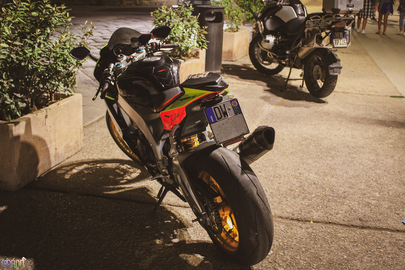 Aprilia rsv4 moto superbike