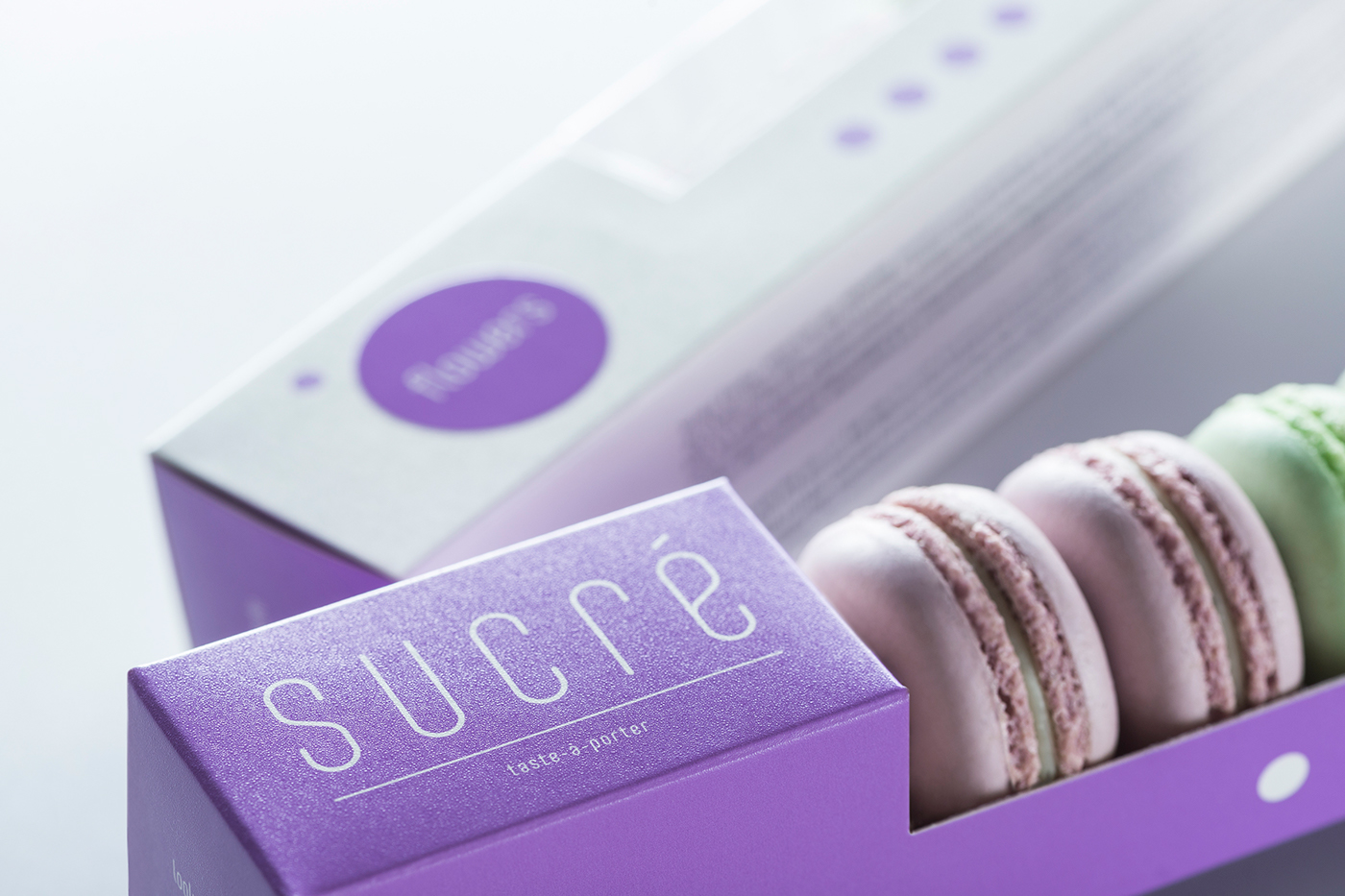Packshot macarons sucre lithuania cookies minimal strawberry mint passion Champagne lavender lilac Confectionery luxury