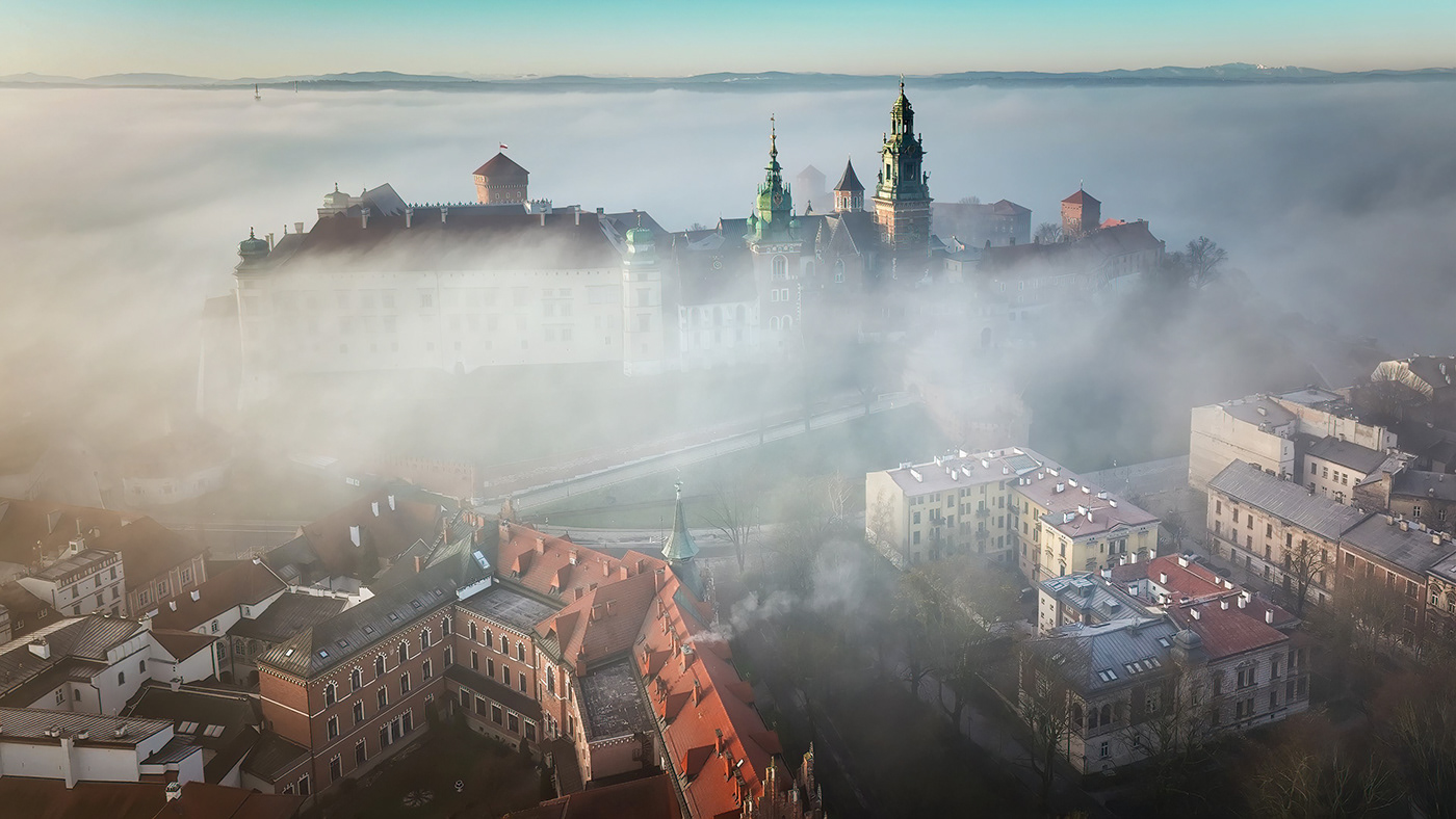 krakow Wawel Castle polska fog mist spring wiosna mgła
