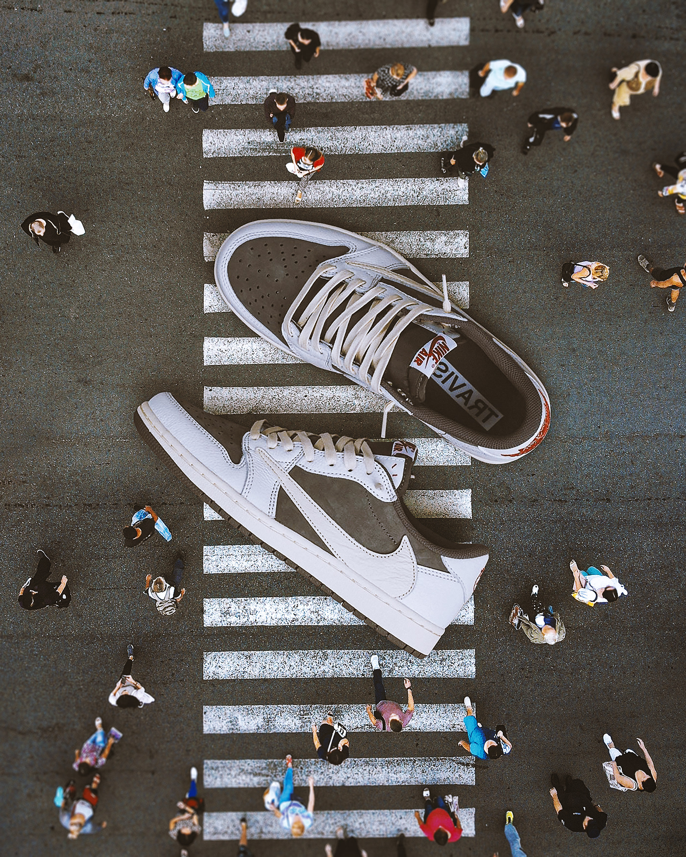 Giant sneaker photo composite in the city . Retouching using Photoshop