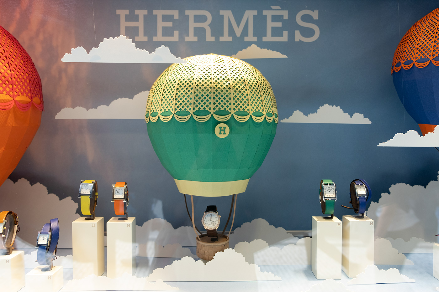 Window store Display Exhibition  hermes ballon hot air balloons clouds SKY papercraft