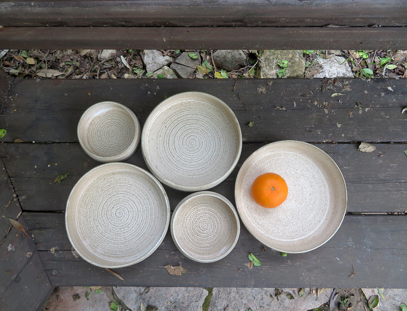 Pottery ceramic plate bowl handmade cream
