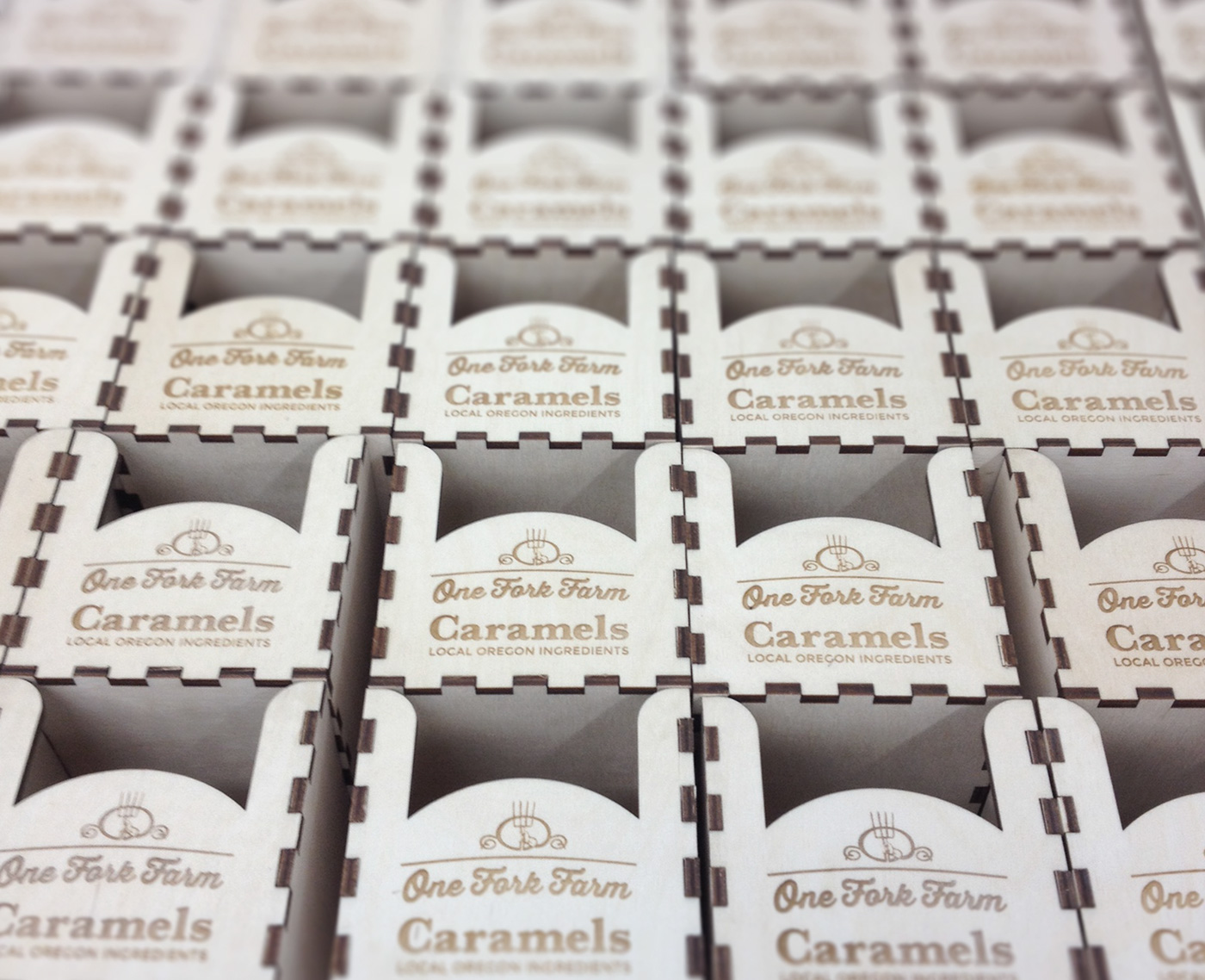 branding  caramels box