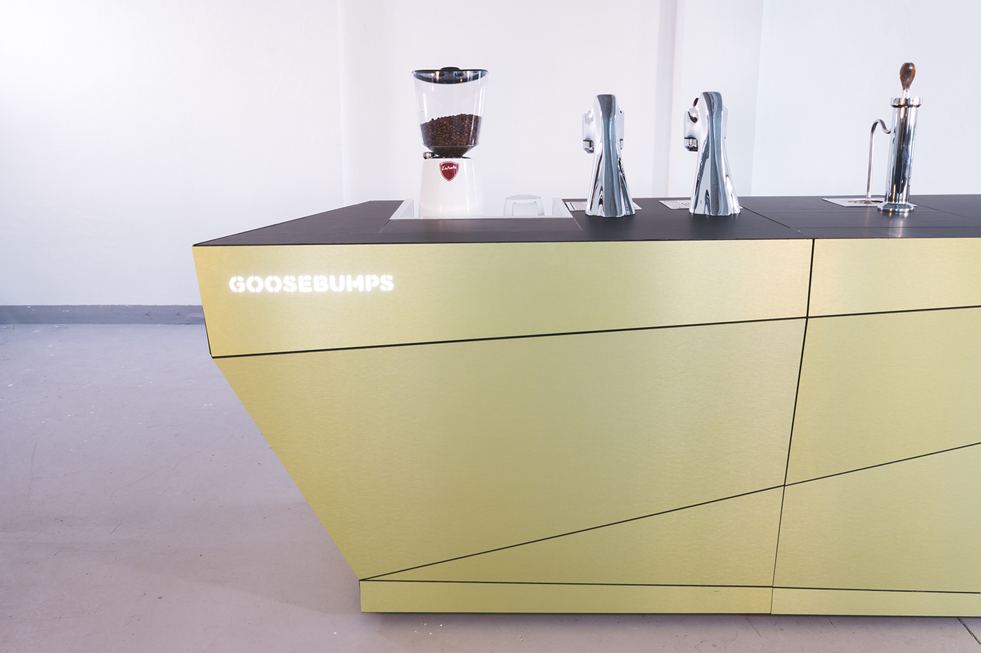 Coffee barista modular furniture counter polygon Adaptable product design  golden product