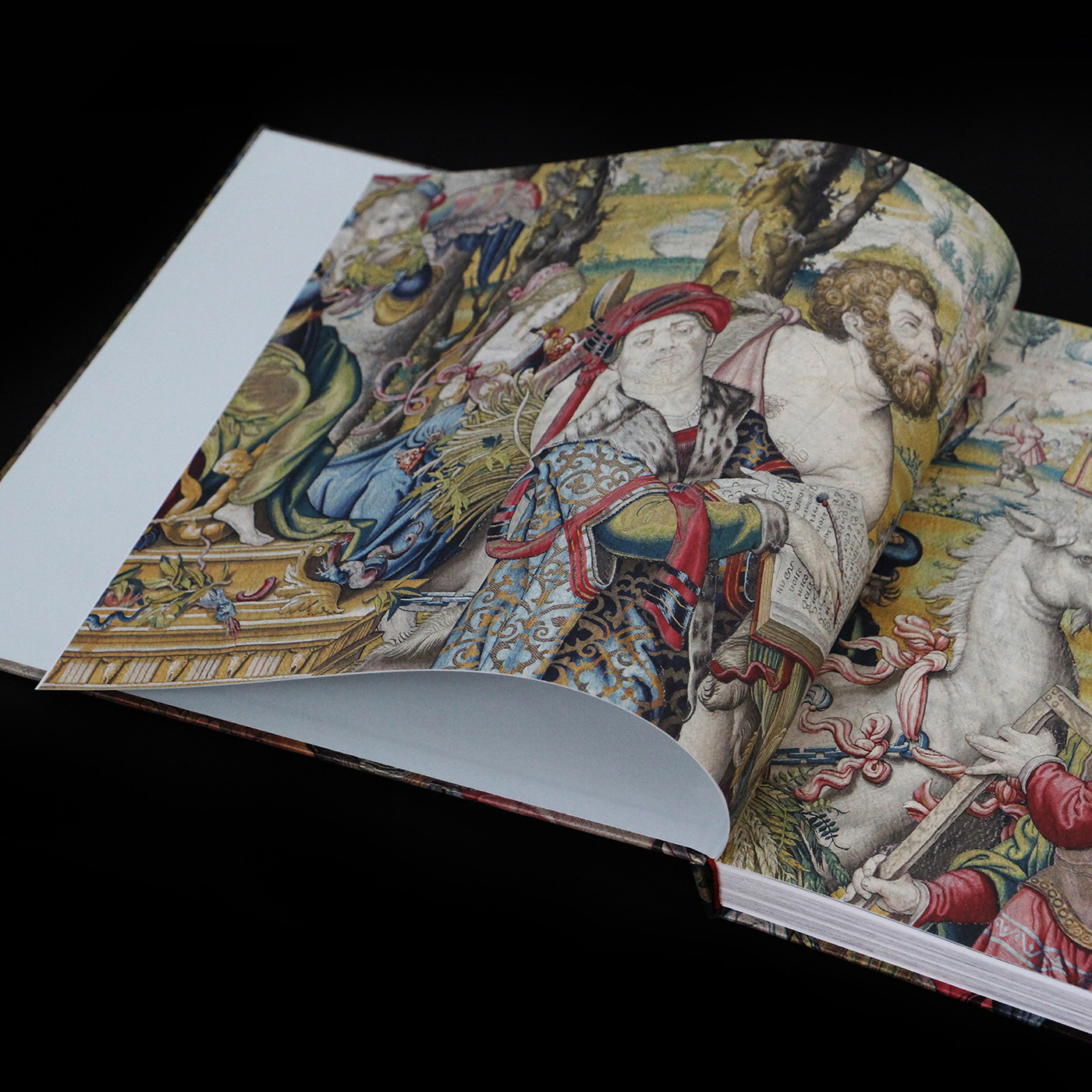 vienna Bookdesign coverdesign tapestry tapestries artbook editorial design  Kunsthistorisches Museum