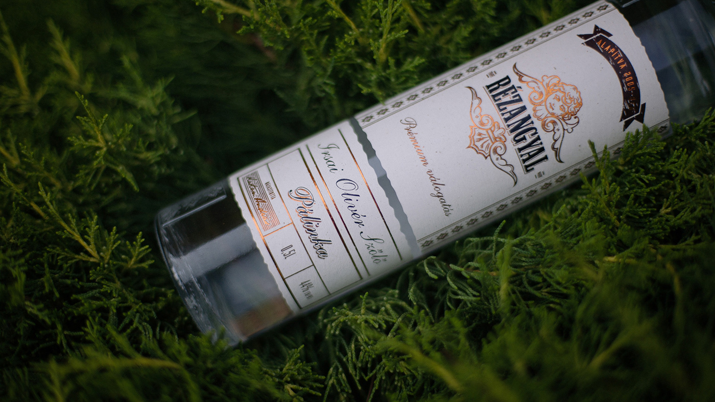 Rézangyal package bottle Label Brandy alcohol drink Bevrages spirit pálinka
