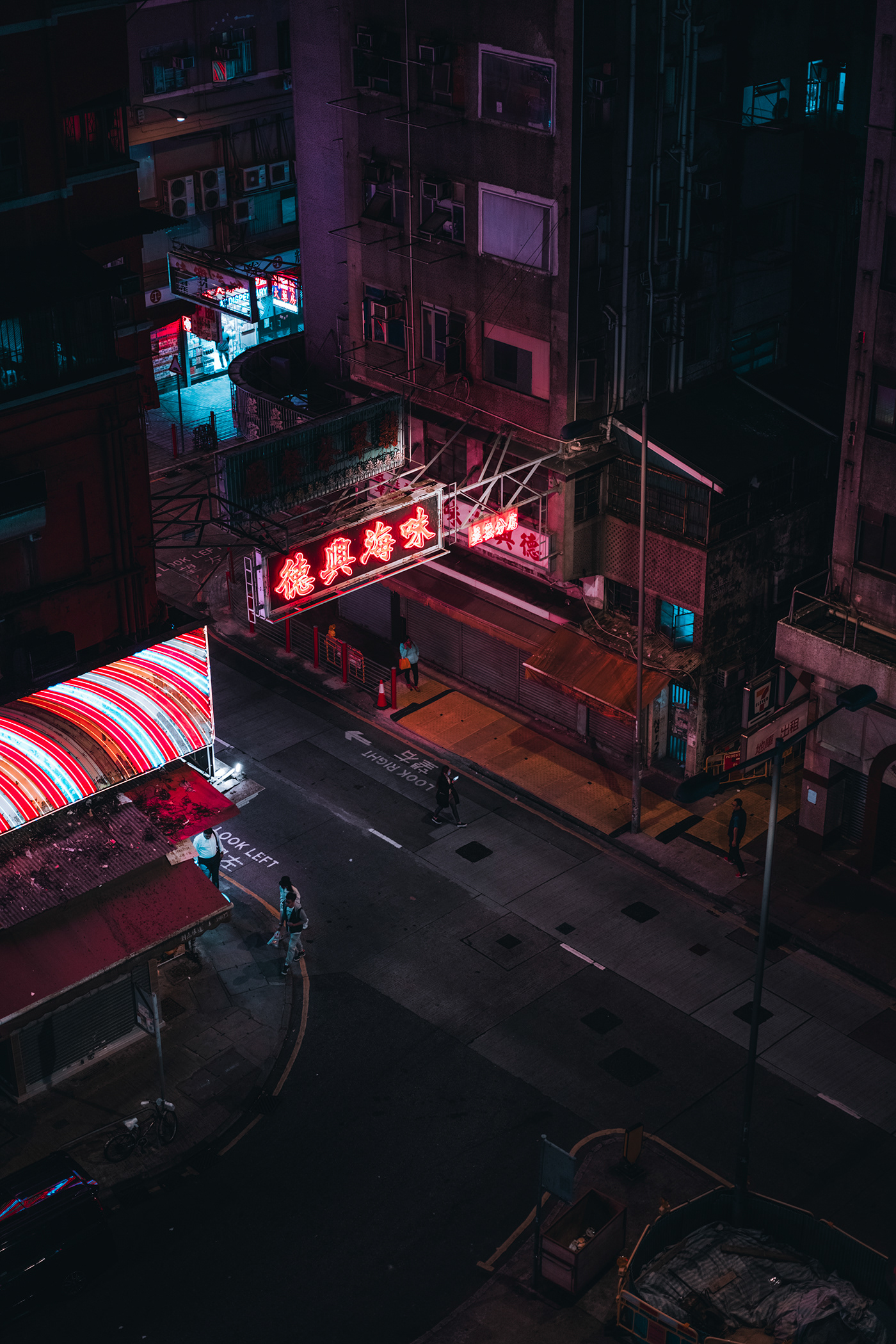 Hong Kong night photography neon urban photography street photography Night Cityscapes City Exploration colors skyscrapers asia