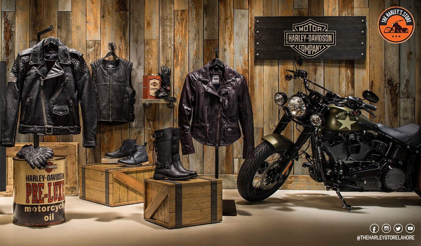 The HArley's Store bikes rock Classic
