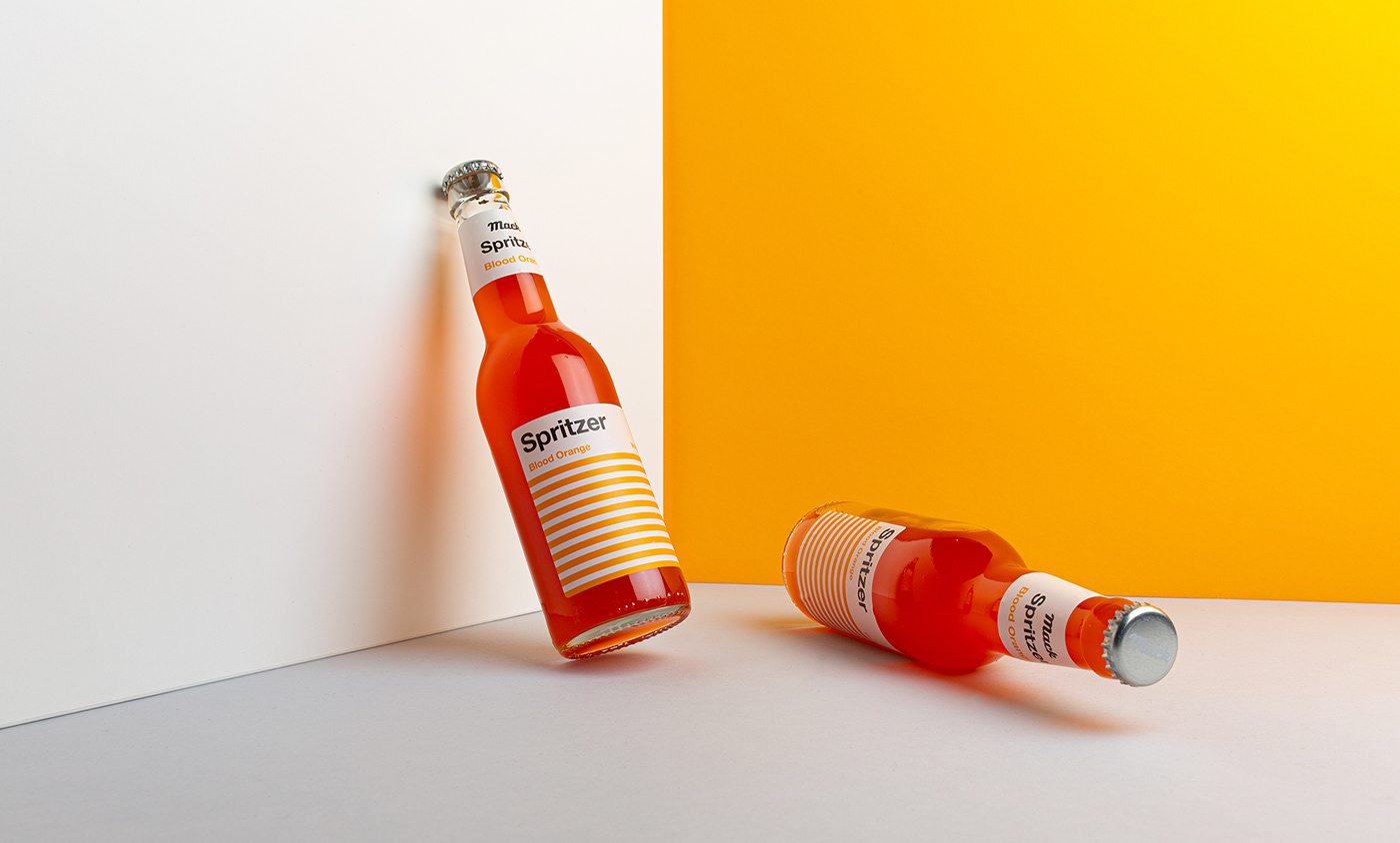 Spritzer vodka lemon alcopop blood orange minimalist swiss design minimalistic design packaging design Packaging inspiration