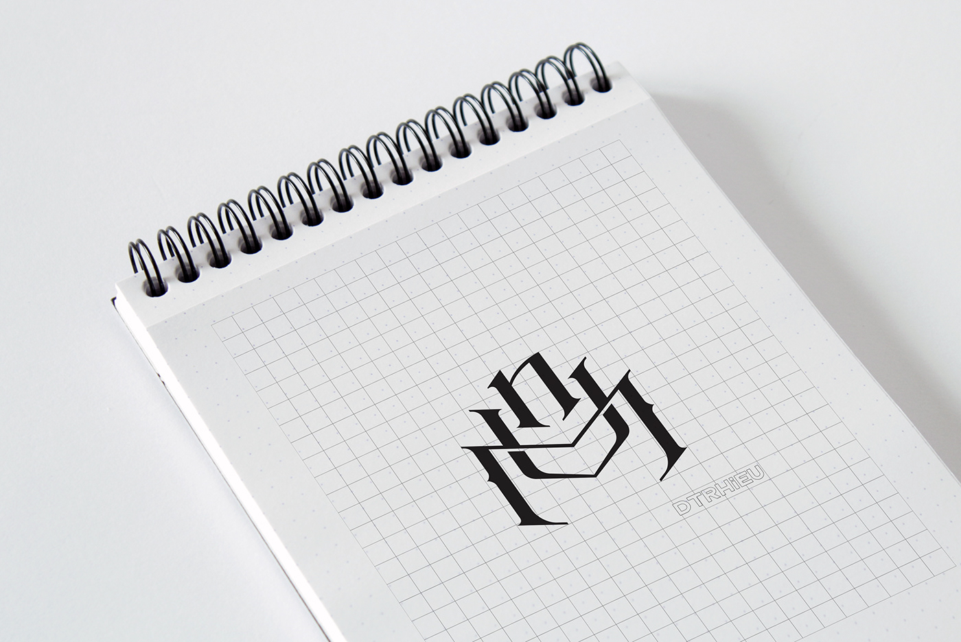 Handlettering idea letter logo logo idea