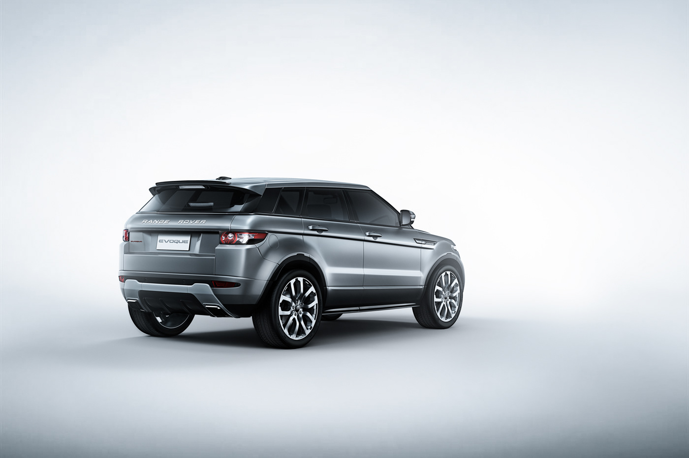 3D CGI cgi photography Evoque Land Rover range rover retouching  transportation automotive   car