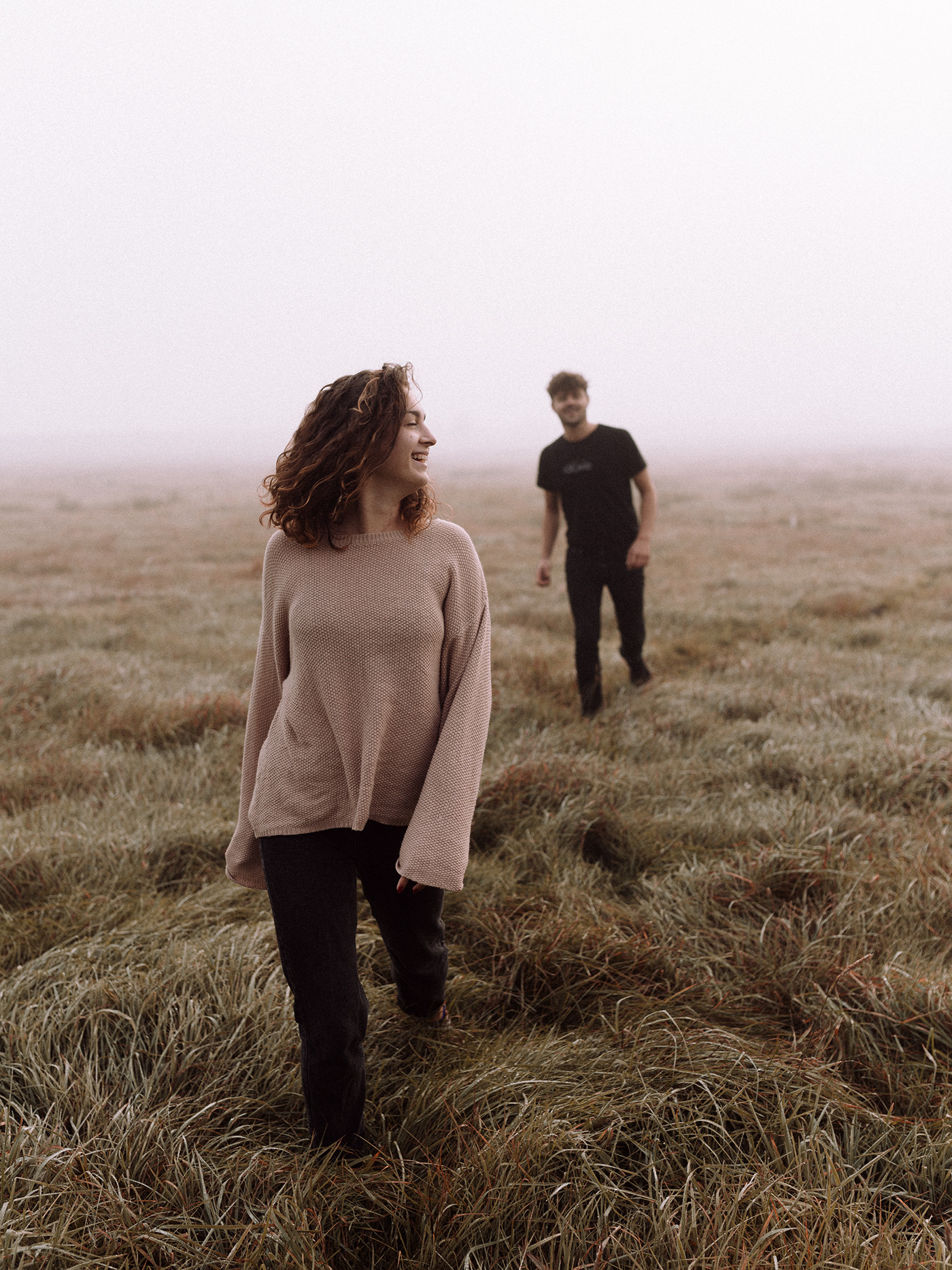 cinematic couple fog MORNING natural Photography  portrait silence