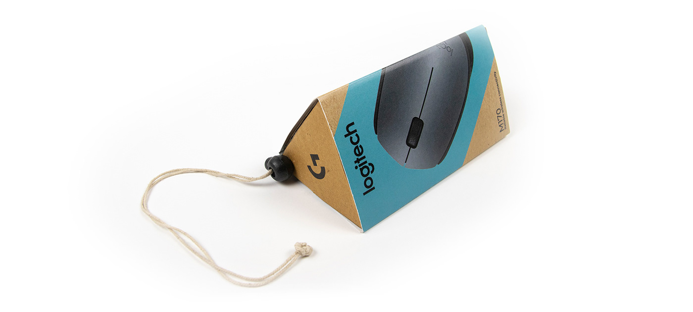 mouse Logitech packaging design graphic design  product design  portable Packaging function simple