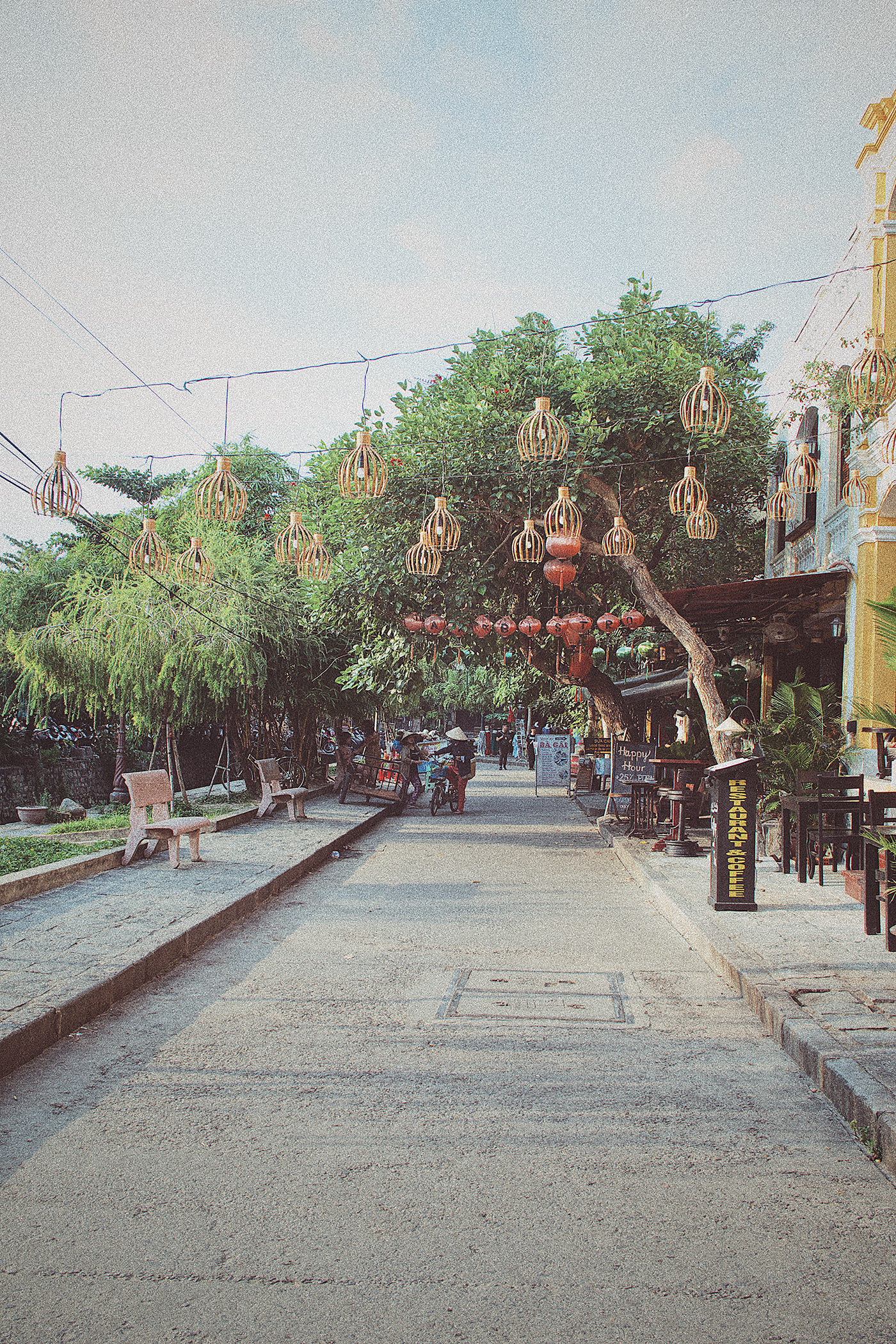 Documentary  mood streetlife streetphotography Travel vietnam